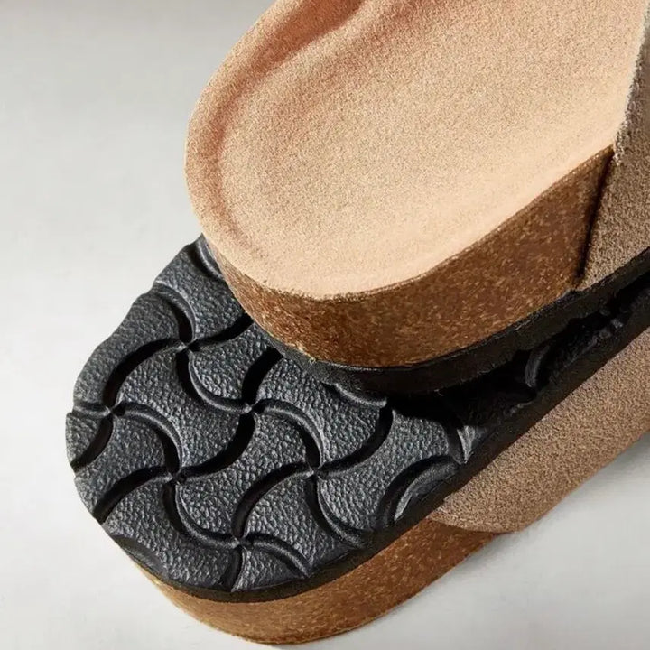 [BUNJANG] UGG Boston Style Suede Slippers / 새상품 UGG 보스턴 스타일 슬리퍼 235