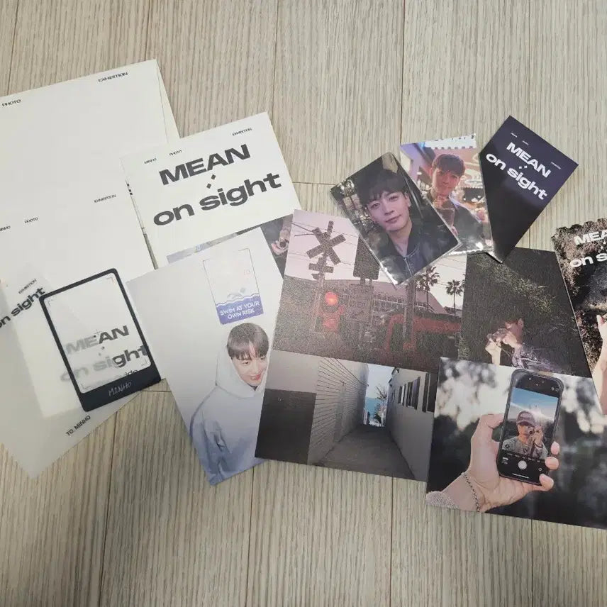 [BUNJANG] SHINee Minho Exhibition Bundle Set / 민호 전시회 굿즈 , 티켓 , 등 일괄 판매합니다