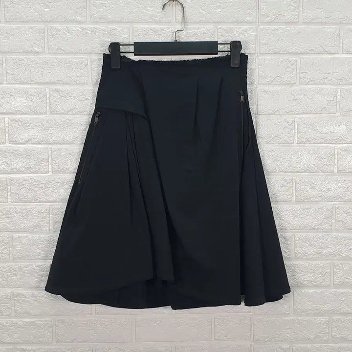 [BUNJANG] Mine Nylon Flare Skirt / [25]마인 나일론 플레어 스커트