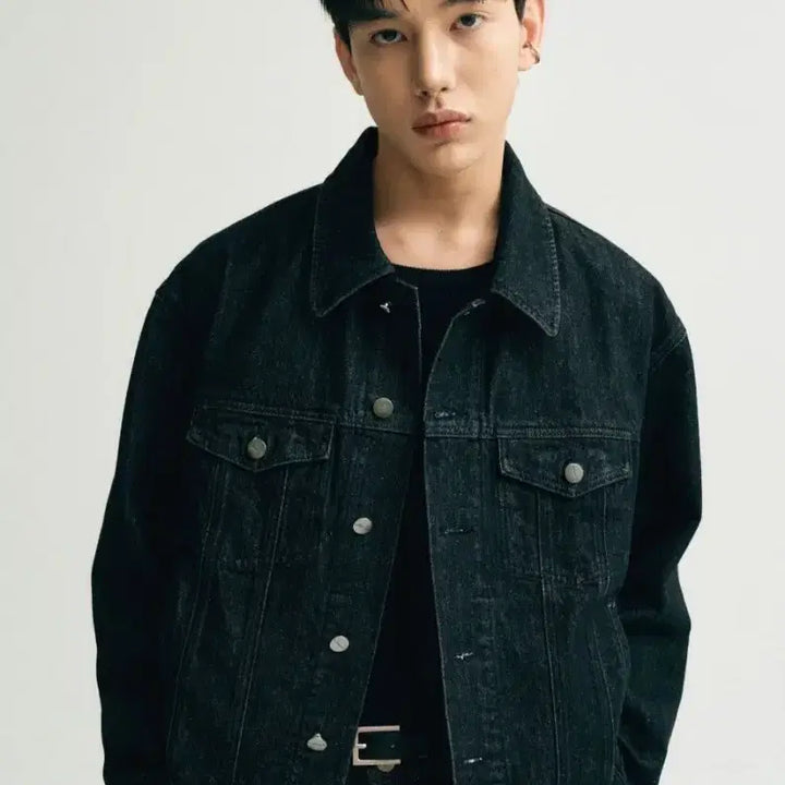 [BUNJANG] Noir Crop Denim Jacket (Black) Size 48 / 노이어 크롭 데님 자켓 (블랙) 48사이즈 판매합니다