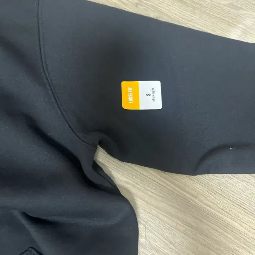 [BUNJANG] Carhartt Loose Fit Hoodie (Black) / 칼하트 루즈핏 후드티 (블랙)