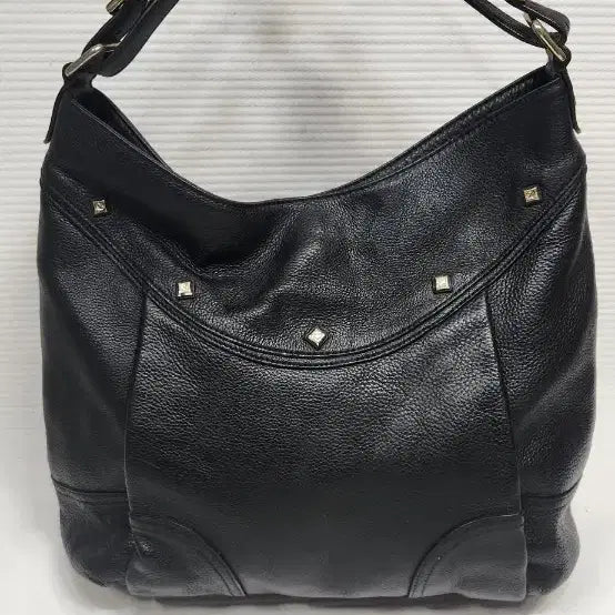 [SOLD OUT] MCM 엠씨엠 천연소가죽 호보백. 숄더백