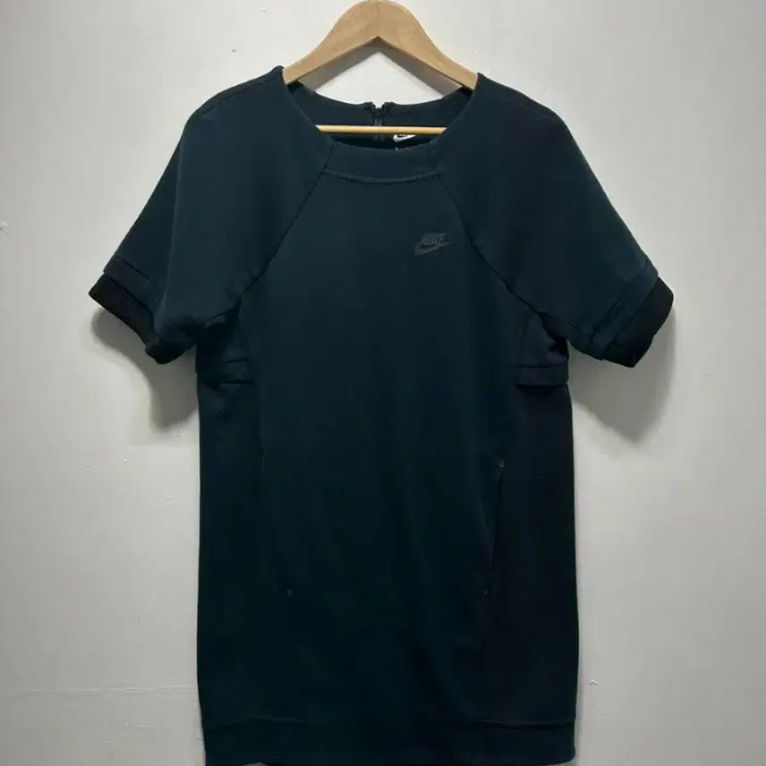 [SOLD OUT] 나이키 반팔 티셔츠 블랙M