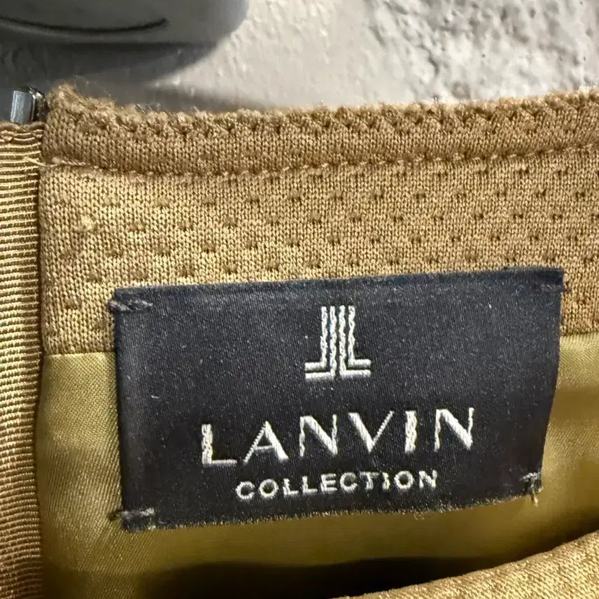 [BUNJANG] LANVIN COLLECTION Textured Flare Dress Olive / S 랑방 LANVIN COLLECTION 텍스처 플레어 원피스 올리브