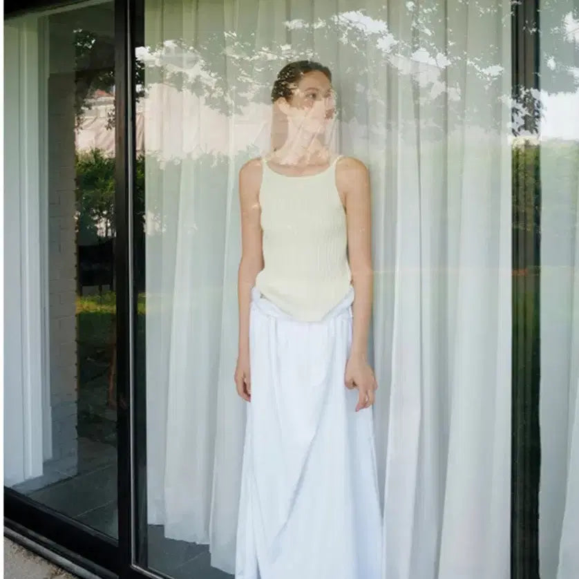 [BUNJANG] LE17 MILLIE Ribbed Knit Top Sleeveless / le17 MILLIE RIBBED KNIT TOP 슬리브리스