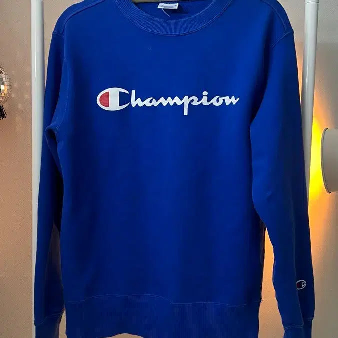 [BUNJANG] Champion Blue Logo Sweatshirt / 챔피온 블루 로고 맨투맨 티셔츠