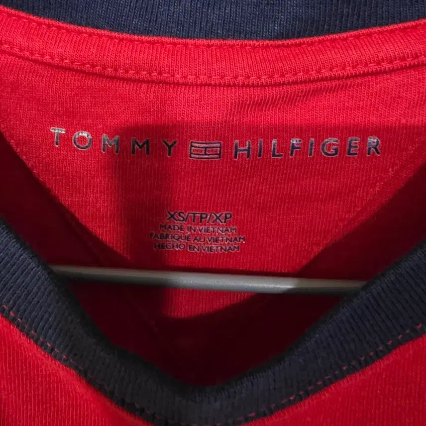 [BUNJANG] Tommy Hilfiger Unisex Red Stripe T-shirt / 타미힐피거 공용 레드 스트라이프 반팔티셔츠 S