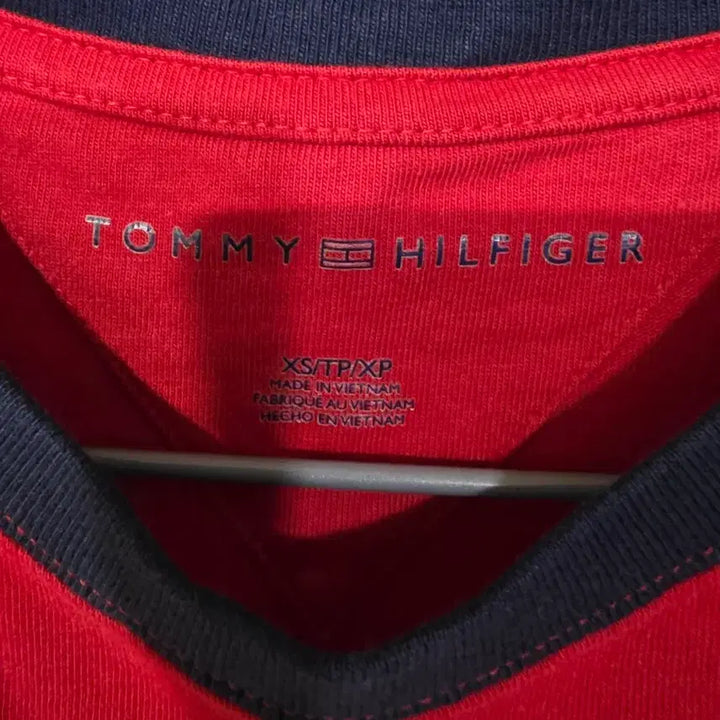 [BUNJANG] Tommy Hilfiger Unisex Red Stripe T-shirt / 타미힐피거 공용 레드 스트라이프 반팔티셔츠 S