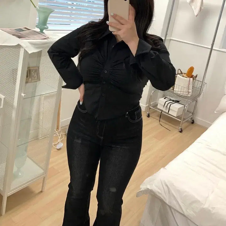 [BUNJANG] Frill Slim Fit Crop Shirring Shirt / 프릴 슬림핏 크롭 셔링 셔츠 새상품 블랙