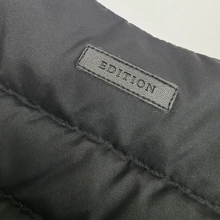 [BUNJANG] Edition Black Goose Down Padded Vest (95) / 에디션 블랙 패딩 조끼(95)