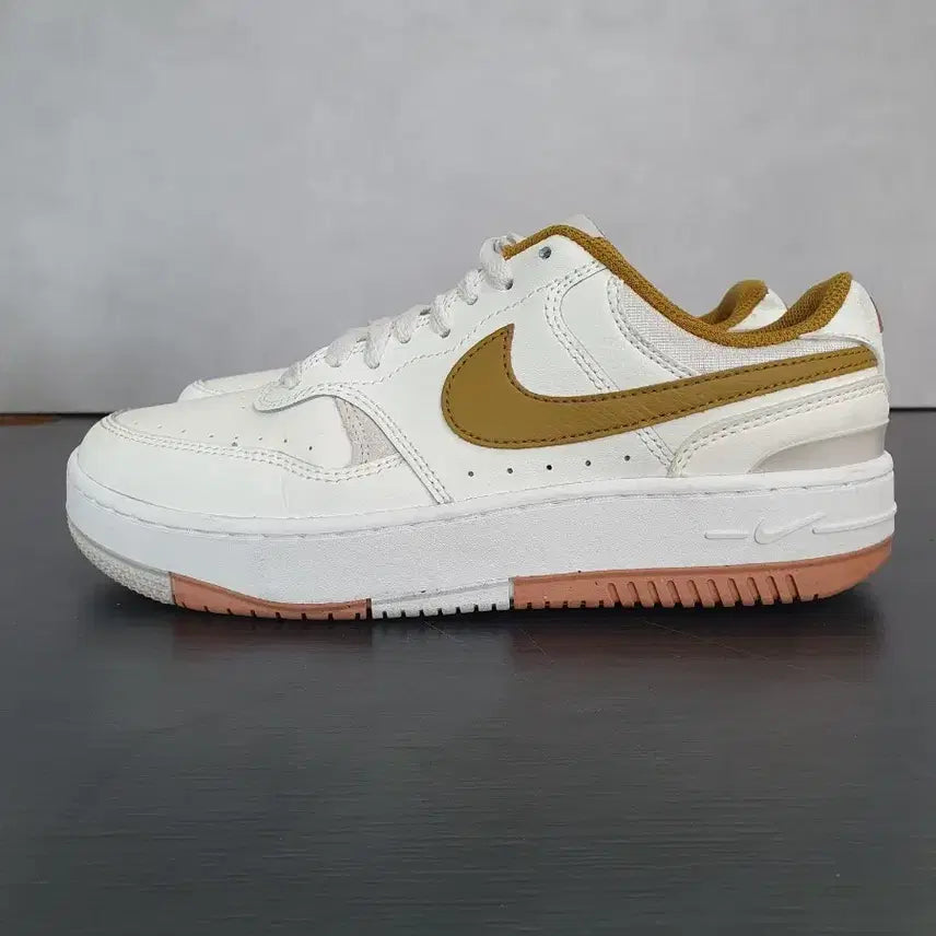 [BUNJANG] Nike Gamma Force Sail Bronzine Sneakers (245) / 나이키 감마 포스 세일 브론진 (245)