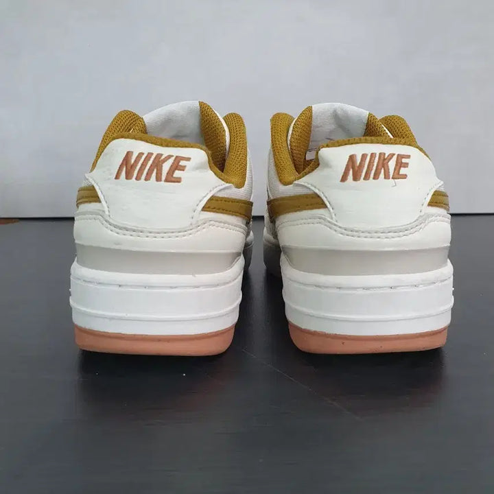 [BUNJANG] Nike Gamma Force Sail Bronzine Sneakers (245) / 나이키 감마 포스 세일 브론진 (245)