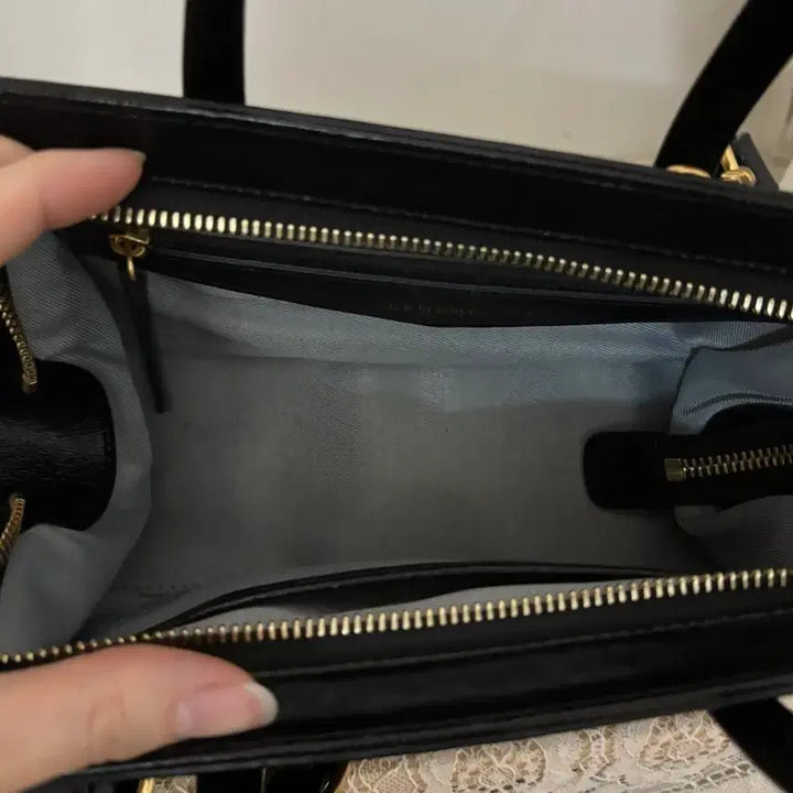 [BUNJANG] Le MeMe Sac Petit Jardin Tote Bag (Black) / 르메메 삭 쁘띠 자뎅 토트백(블랙)