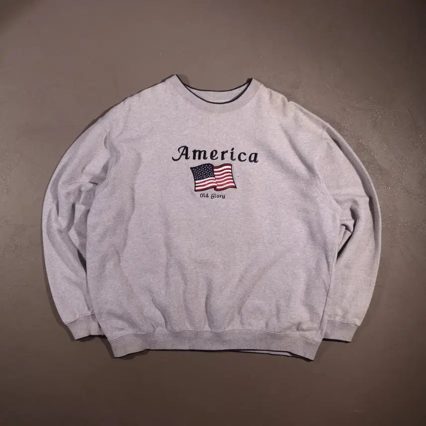 [BUNJANG] Vintage USA Embroidered Sweatshirt XL / 빈티지 USA 자수 스웻셔츠 C392