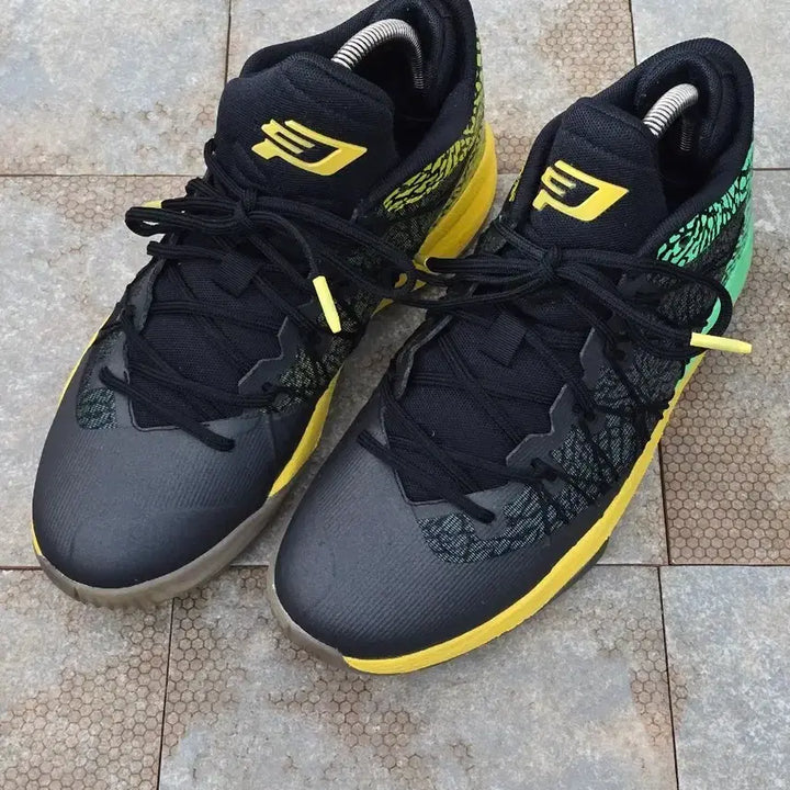 [SOLD OUT] (265)나이키 조던 6 cp3 브라질 팩 스니커즈