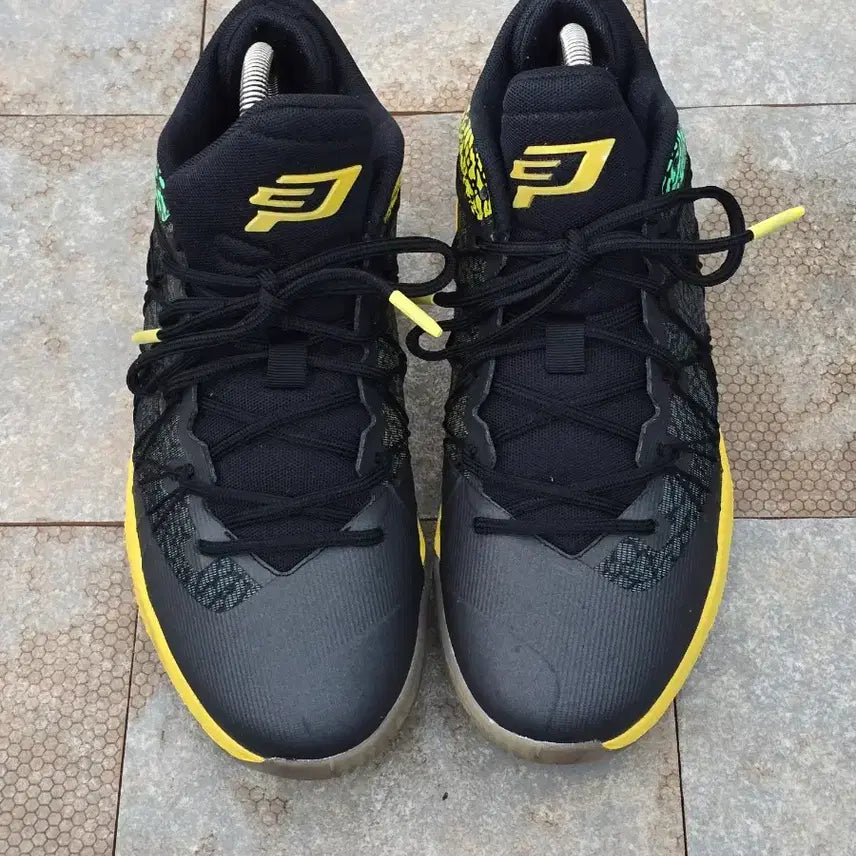 [SOLD OUT] (265)나이키 조던 6 cp3 브라질 팩 스니커즈