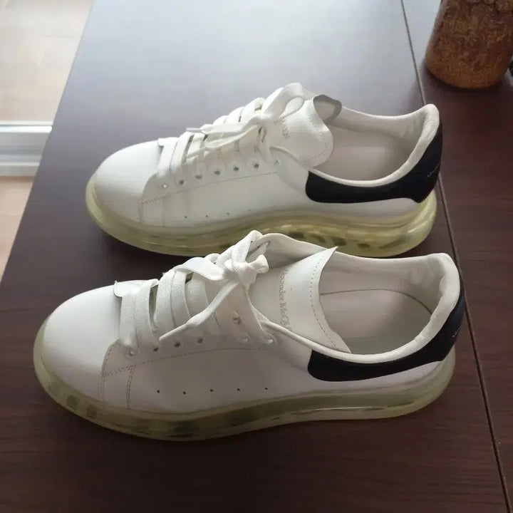 [BUNJANG] Alexander McQueen Oversized Sneakers White / 알렉산더맥퀸 오버솔 스니커즈 화이트