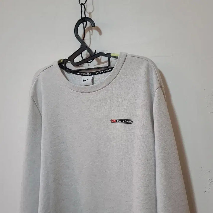 [BUNJANG] Nike Track Club Sweatshirt / 나이키 트랙클럽 맨투맨