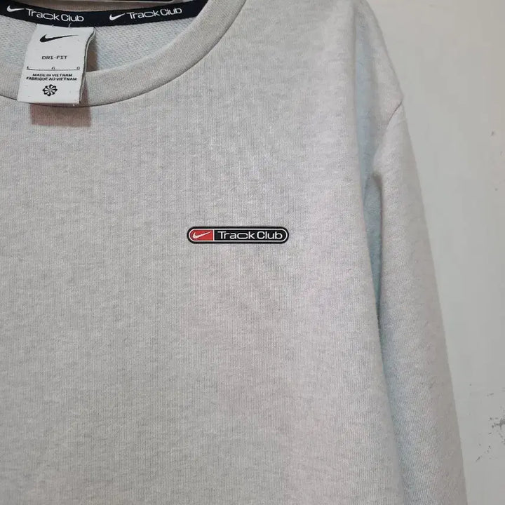 [BUNJANG] Nike Track Club Sweatshirt / 나이키 트랙클럽 맨투맨