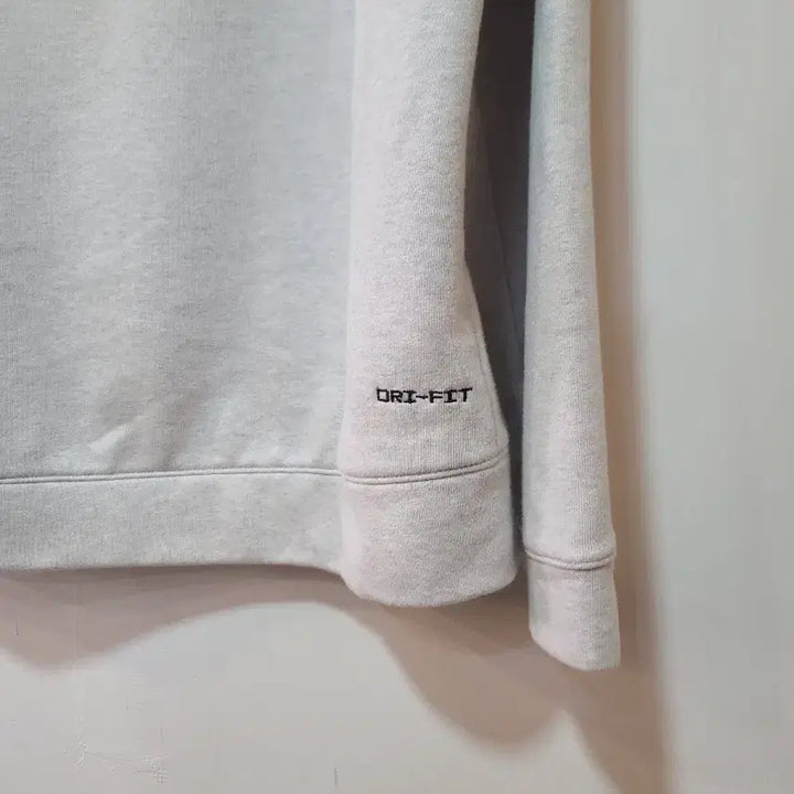 [BUNJANG] Nike Track Club Sweatshirt / 나이키 트랙클럽 맨투맨