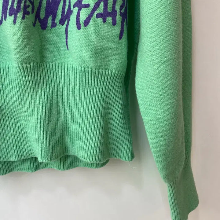 [BUNJANG] Creepier About Mint Gravity Design Knit Sweater / 크리피어바웃 민트 그래비티디자인 니트