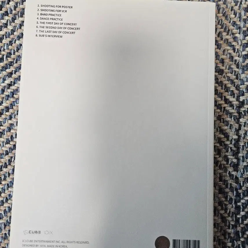 [BUNJANG] Lee Changsub Space Solo Concert Photobook / 이창섭 스페이스 솔콘 포토북