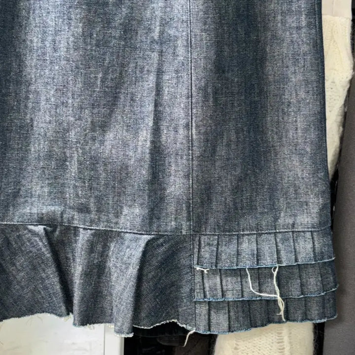 [BUNJANG] Atsuro Tayama Denim Frill Skirt / 아츠로 타야마 데님 프릴 스커트