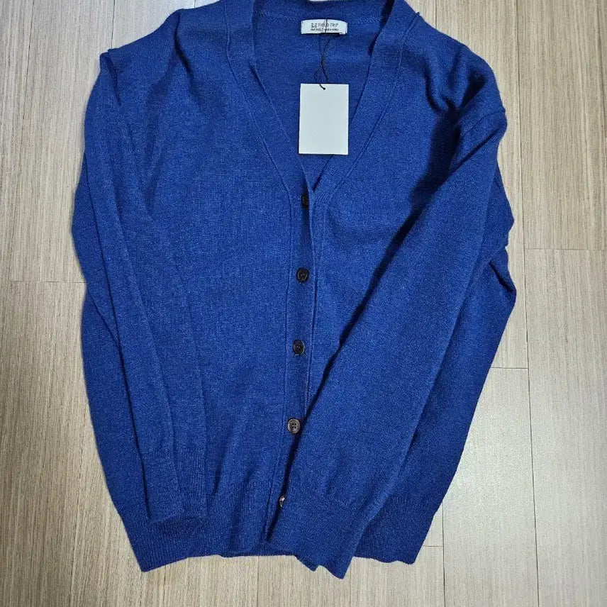 [BUNJANG] V-Neck Cardigan / 블루 브이넥 가디건