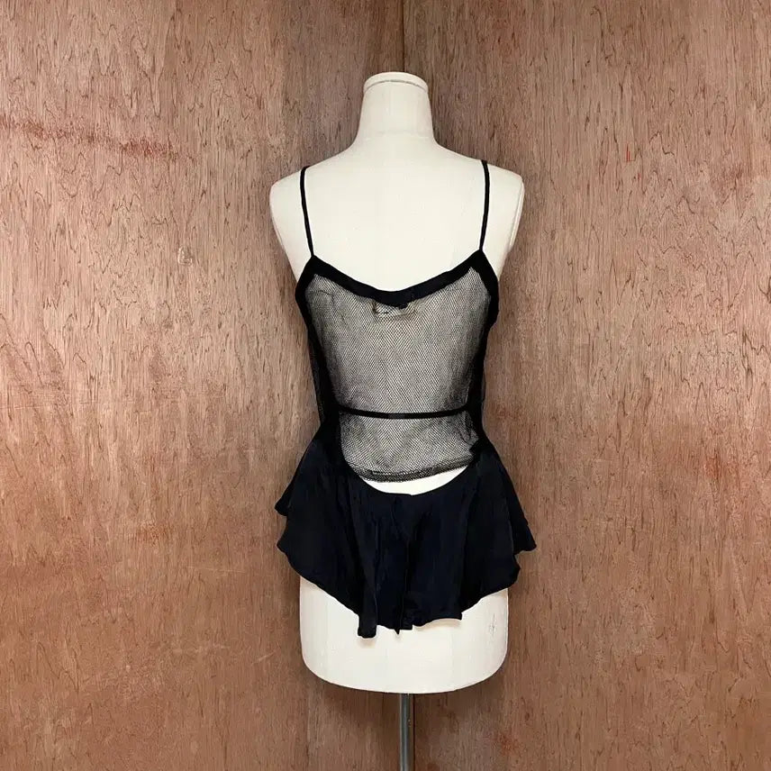 [BUNJANG] Toga Pulla Mesh Peplum Camisole Top / 토가 풀라 메쉬 페플럼 캐미솔 탑