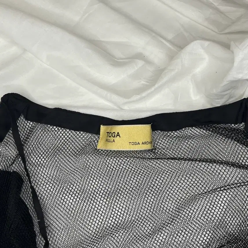 [BUNJANG] Toga Pulla Mesh Peplum Camisole Top / 토가 풀라 메쉬 페플럼 캐미솔 탑