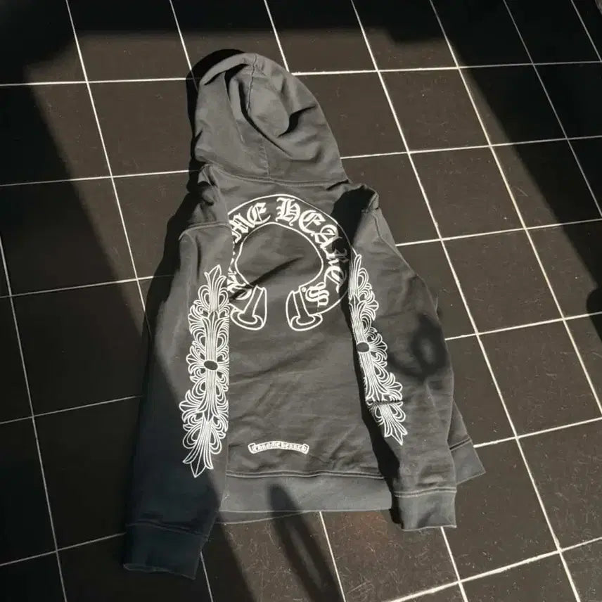 [BUNJANG] Chrome Hearts Horseshoe Floral Hooded Zip-Up / 크롬하츠 홀스슈 플로랄 후드집업
