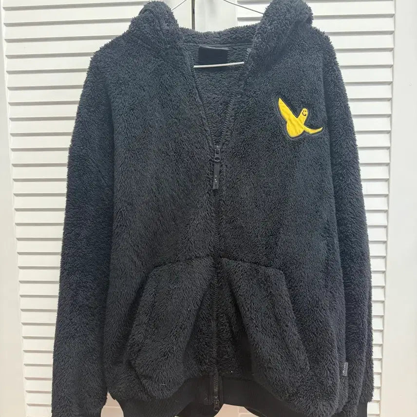 [SOLD OUT] 와릿이즌 검정색 후리스