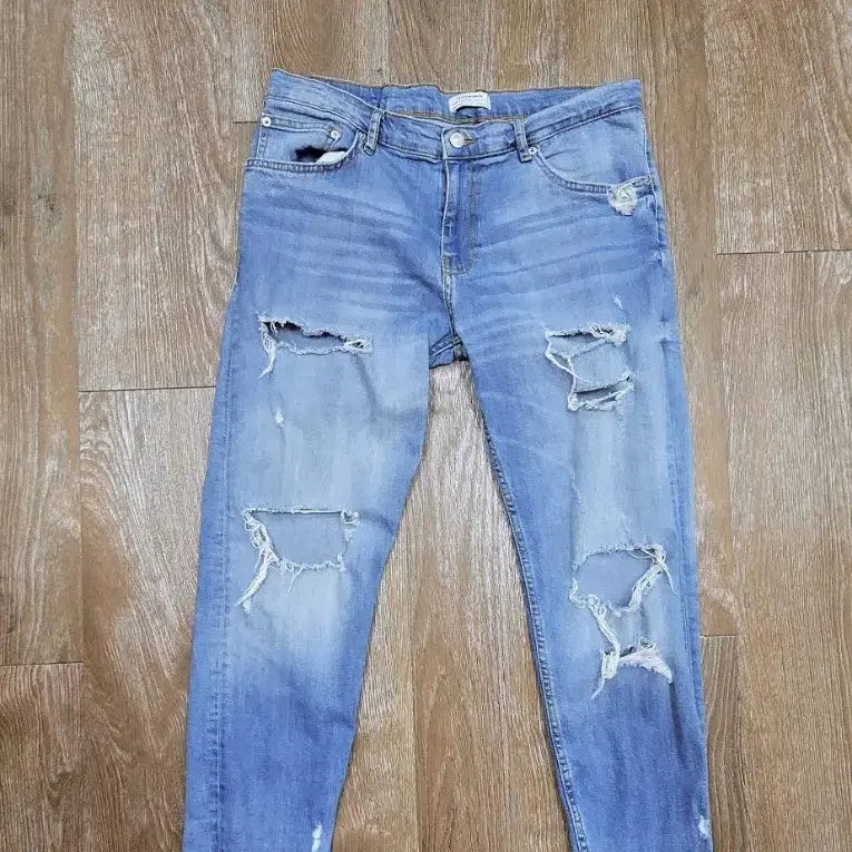 [SOLD OUT] ZARA 찢청 데님 42 허단42 여성L 청바지
