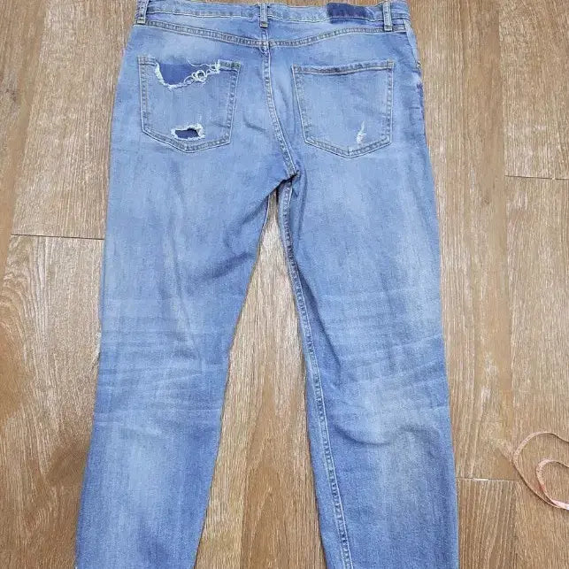 [SOLD OUT] ZARA 찢청 데님 42 허단42 여성L 청바지
