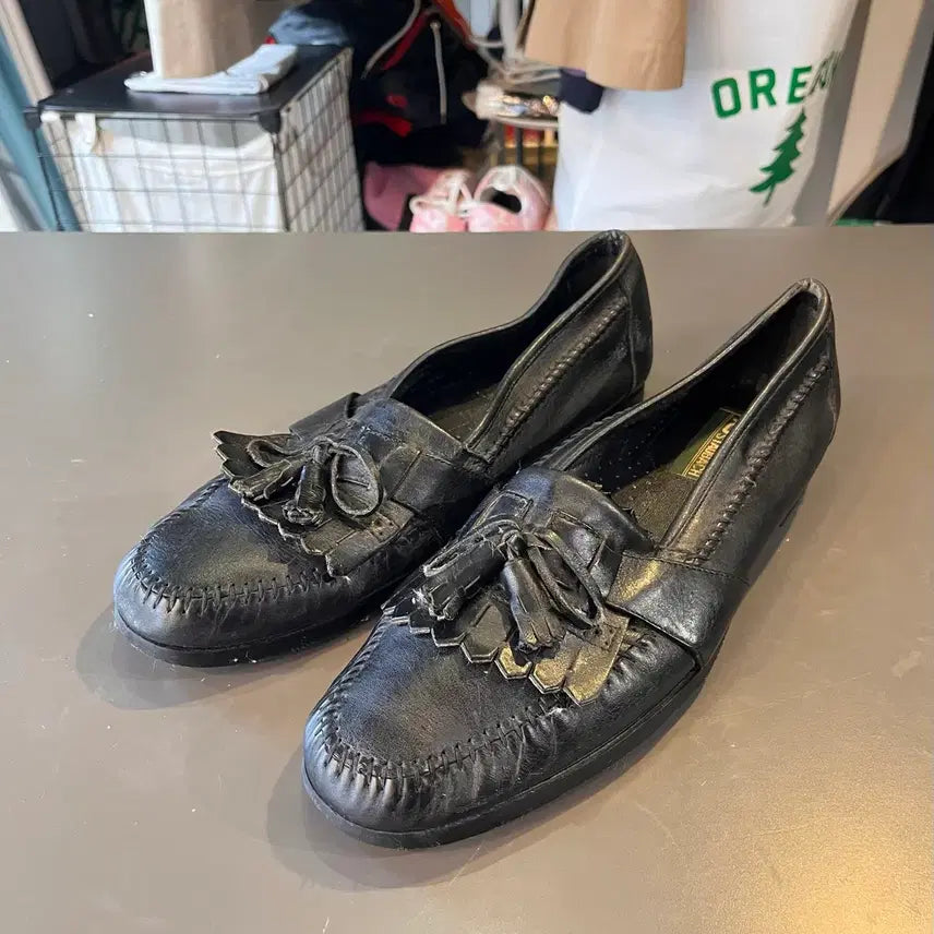 [BUNJANG] Roger Staubach Lufkin Tassel Loafer / 로저 스타우바흐 러프킨 태슬 로퍼 (285mm)