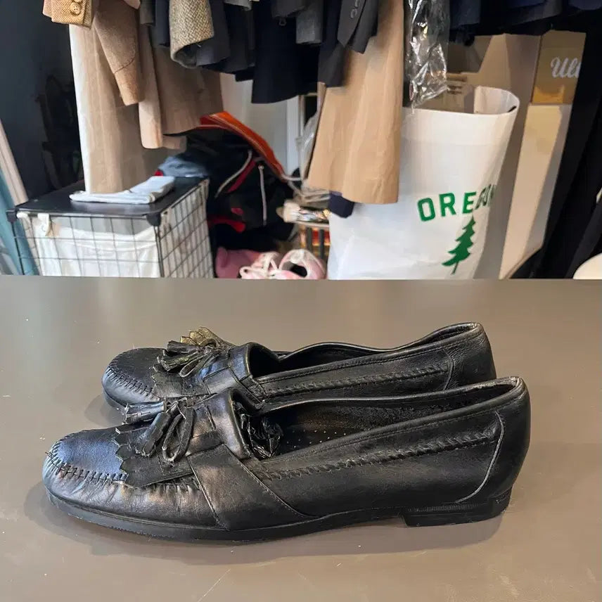 [BUNJANG] Roger Staubach Lufkin Tassel Loafer / 로저 스타우바흐 러프킨 태슬 로퍼 (285mm)