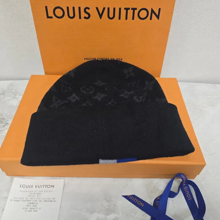 [BUNJANG] Louis Vuitton LV Varsity Beanie Hat / 루이비통 LV 바시티 비니 모자 판매