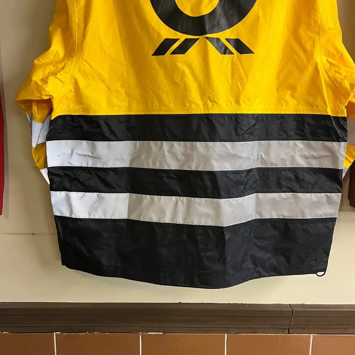 [BUNJANG] DHL Windbreaker Jacket / DHL Windbreaker Small Size (100~105)