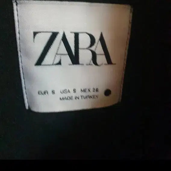 [BUNJANG] ZARA Padded Vest (55-66) / 자라 패딩조끼/55-66