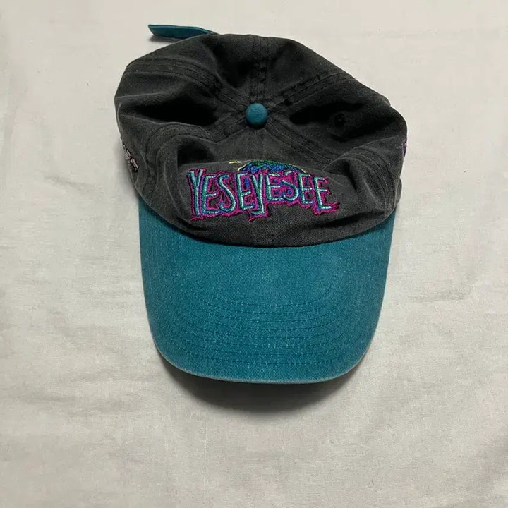 [BUNJANG] Yeseyesee Ball Cap / 예스아이씨 볼캡
