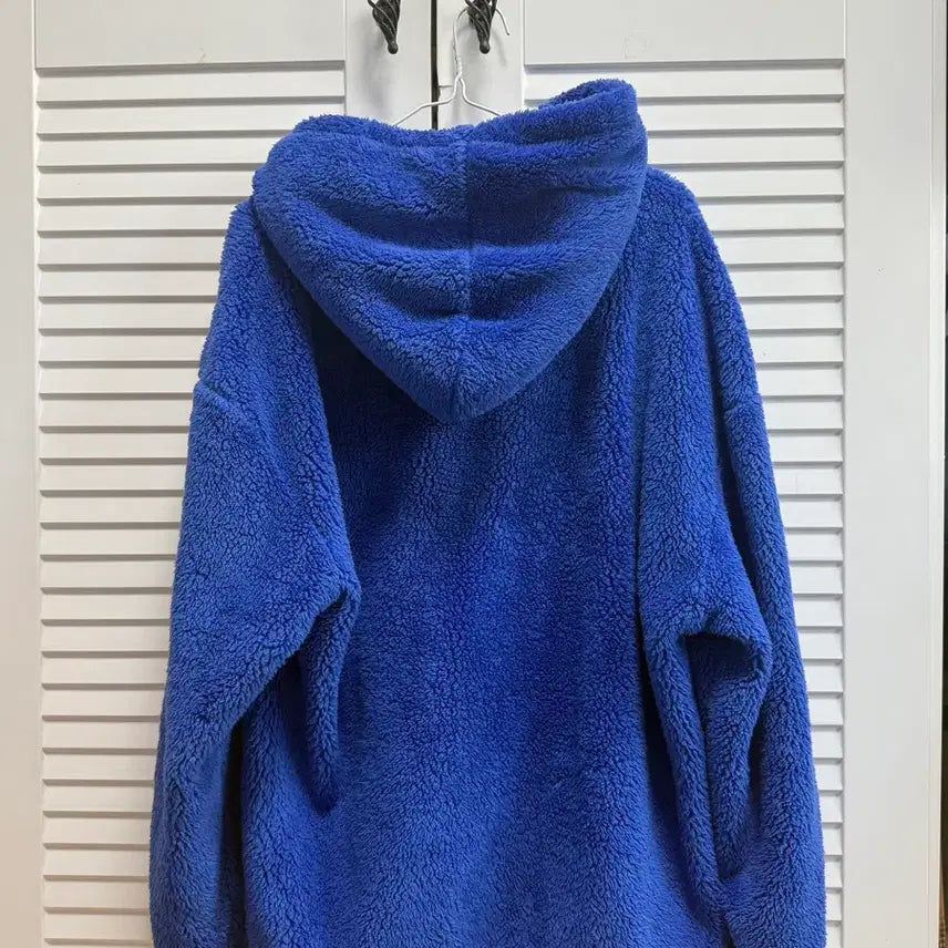 [SOLD OUT] USA 블루 털 후드티