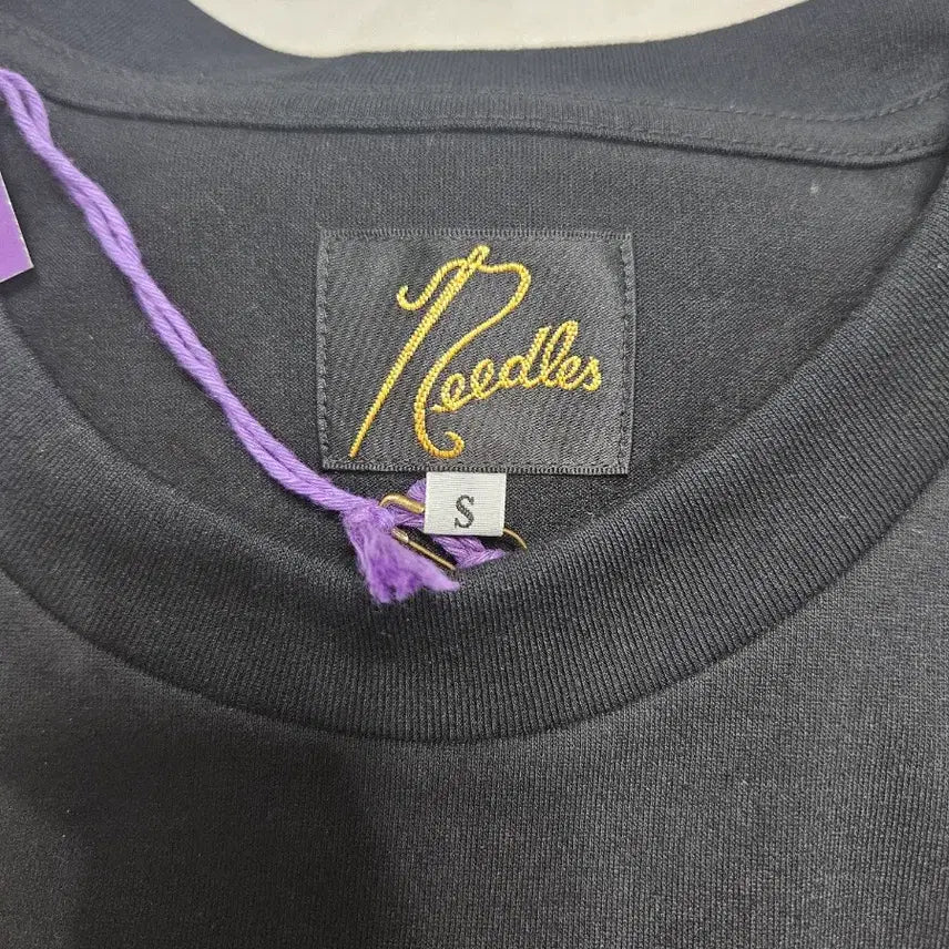 [SOLD OUT] Needles 니들스 포켓 반팔티 블랙 S 사이즈