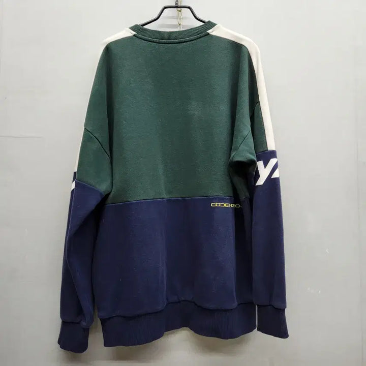 [BUNJANG] Dynafit Color Block Logo Embroidered Sweatshirt XL / 다이나핏 컬러블럭 로고자수 맨투맨 XL(XL)