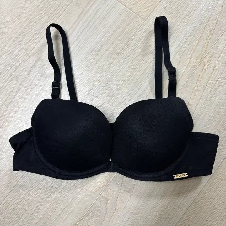 [BUNJANG] Guess 75A Bra / 게스브라 75A(새상품)