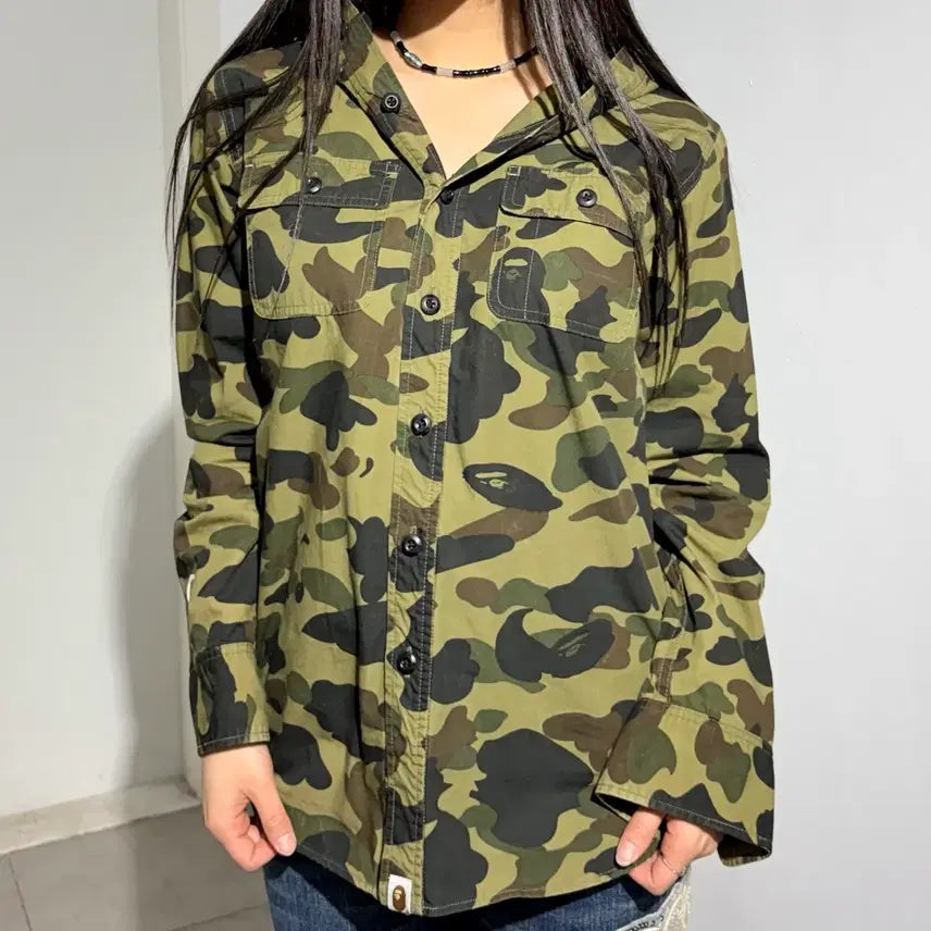 [SOLD OUT] 베이프 카모 샤크 후드 셔츠 자켓