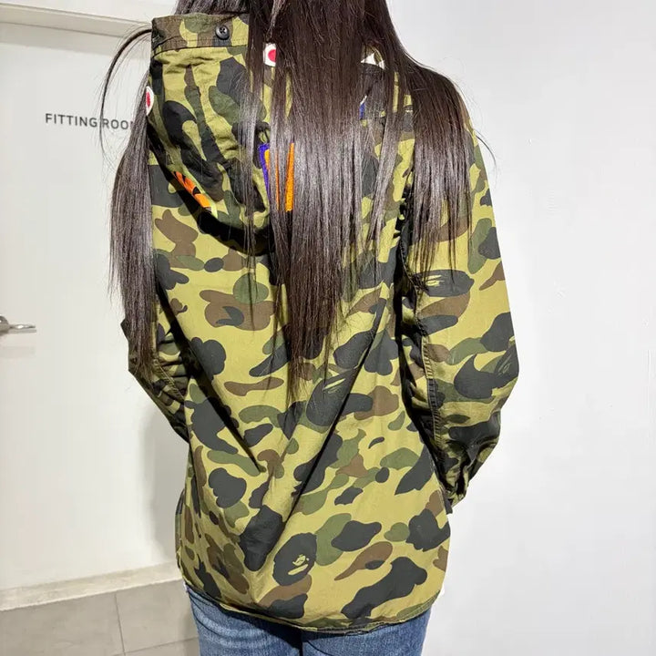 [SOLD OUT] 베이프 카모 샤크 후드 셔츠 자켓