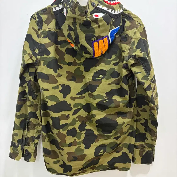 [SOLD OUT] 베이프 카모 샤크 후드 셔츠 자켓