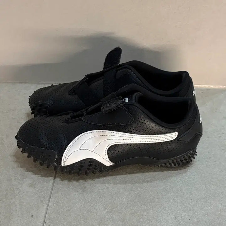 [BUNJANG] Puma Mostro Puff Black Sneakers / 푸마 모스트로 퍼프 블랙 230