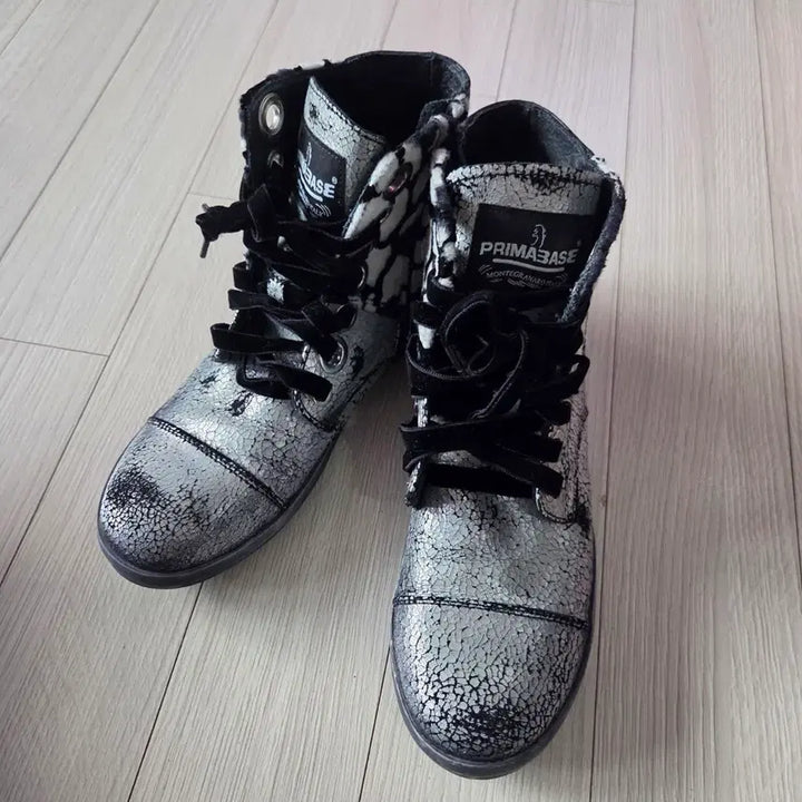 [BUNJANG] PRIMABASE Silver Crack High-Top Sneakers / 이태리 PRIMABASE 실버 크랙 하이탑 골든구스 스타일 235