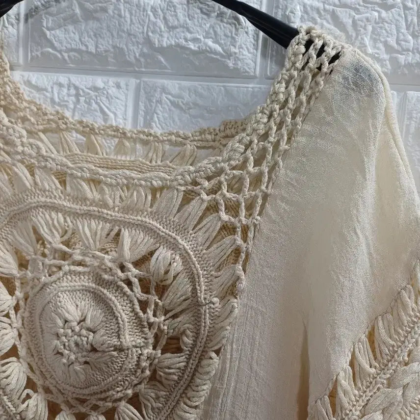 [BUNJANG] Motive Crochet T-Shirt / 모티브 뜨개티셔츠